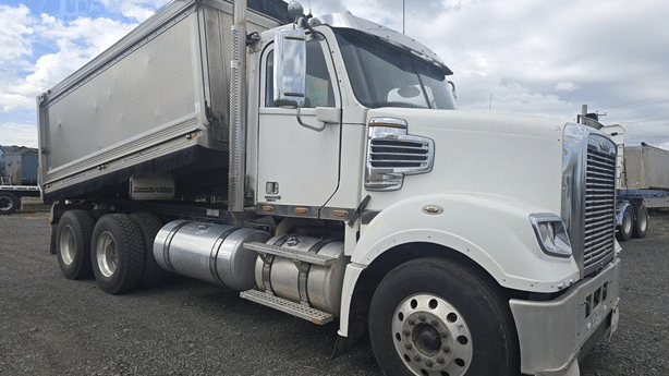 2014 Used Freightliner Coronado Tipper