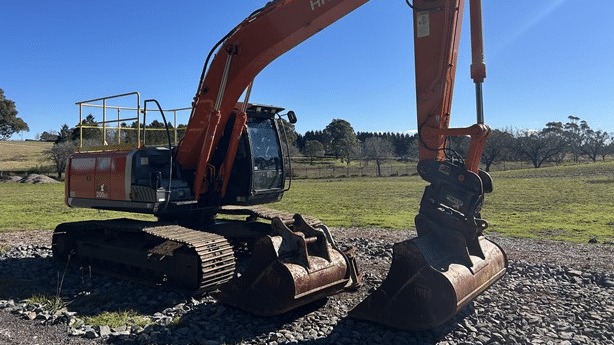 2013 Used Hitachi ZX200 LC-3 Excavators