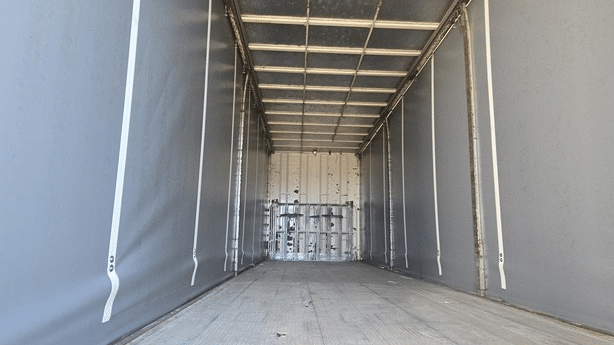 2007 Used Hino GH Curtainsider