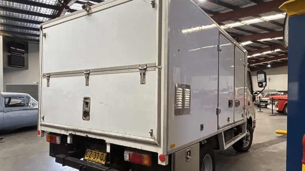 2020 Used Hino 300 Pantech
