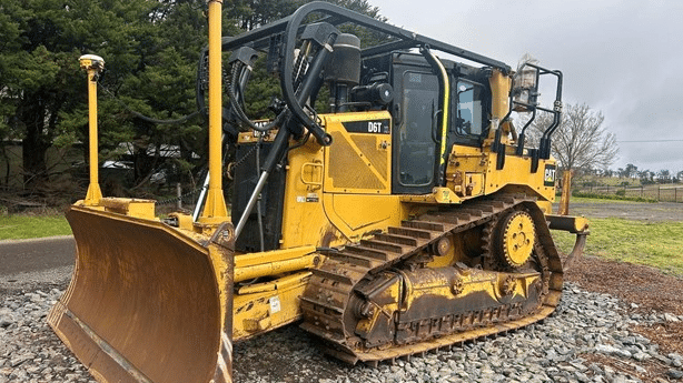 2015 Used Caterpillar D6T Bulldozers
