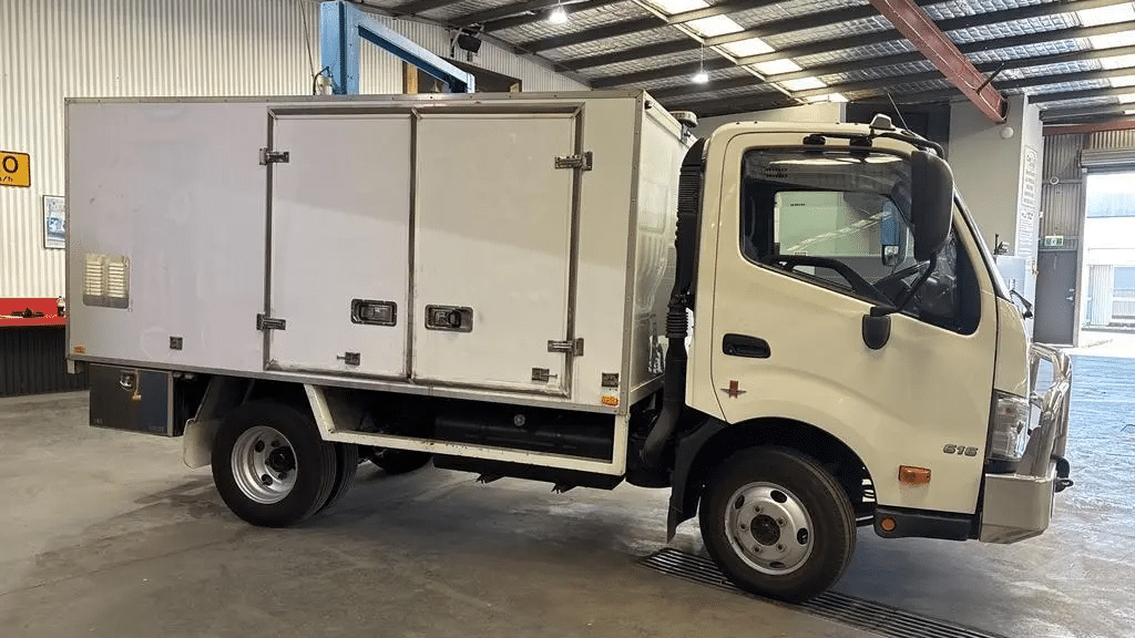 2020 Used Hino 300 Pantech