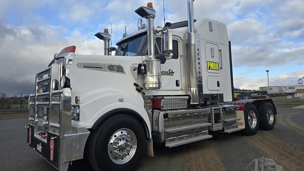 2022 Used Kenworth T909 Prime Mover