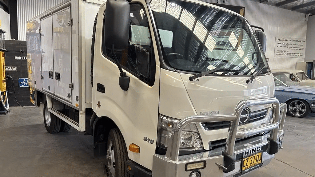 2020 Used Hino 300 Pantech