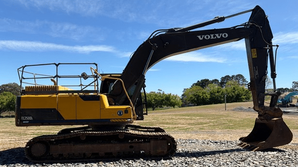 2016 Used Volvo EC250DL Excavators