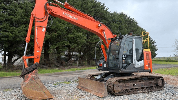 2015 Used Hitachi ZX135US-3 Excavators