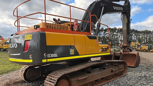 2020 Used Volvo EC300DL Excavators