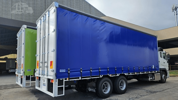 2025 New Mitsubishi SHOGUN Curtainsider