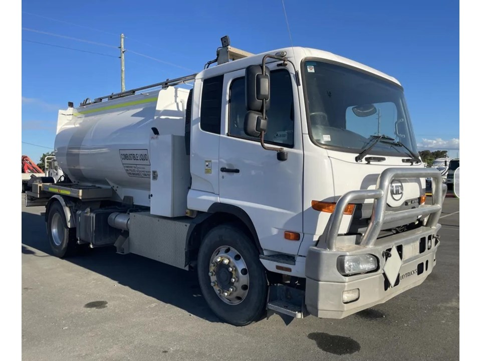 2013 Used UD PKC8E Tanker