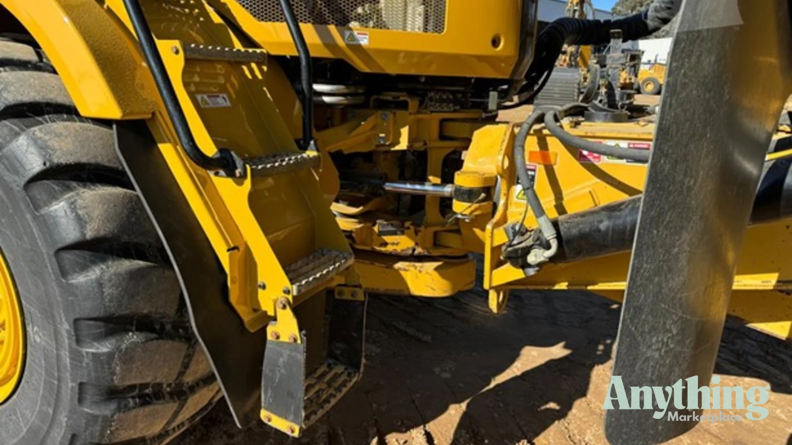 2021 New Caterpillar 730 Dump Truck