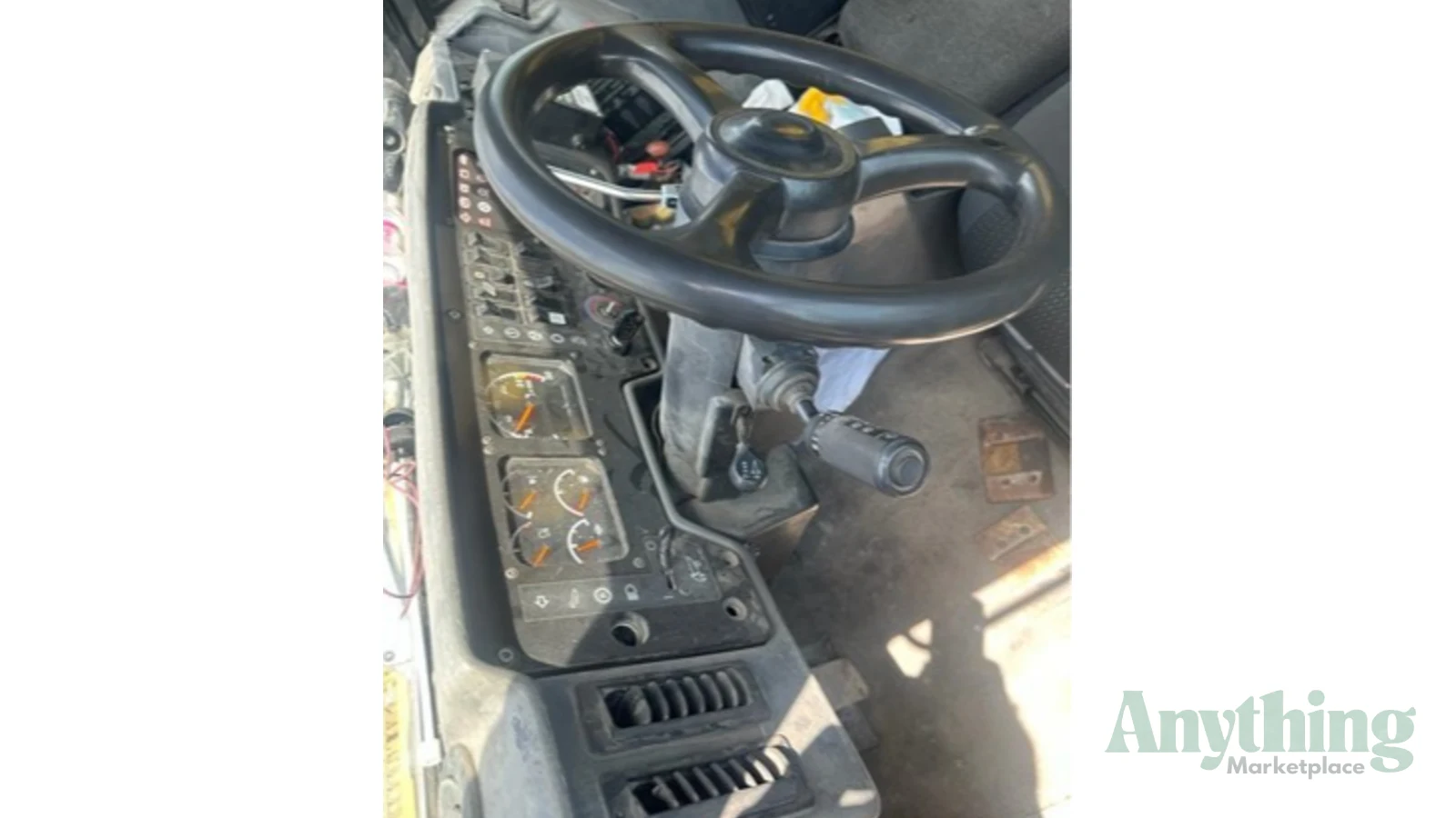 2004 Used Caterpillar 773E Dump Truck
