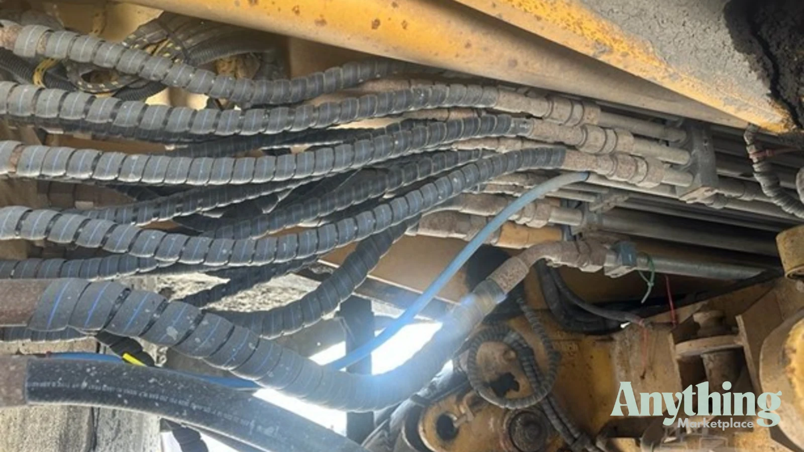 2004 Used Caterpillar 773E Dump Truck