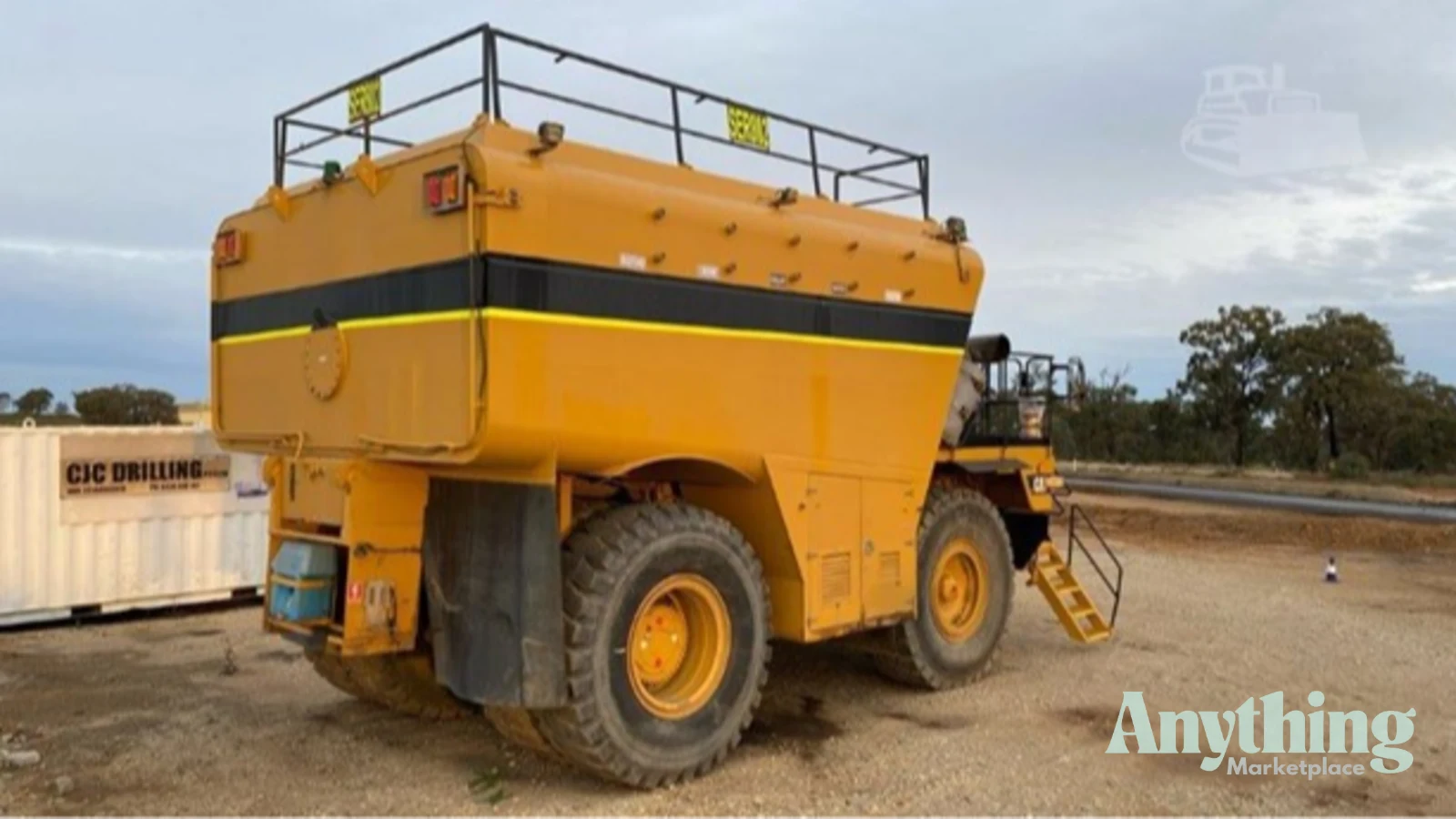 2000 Used Caterpillar 775D Dump Truck