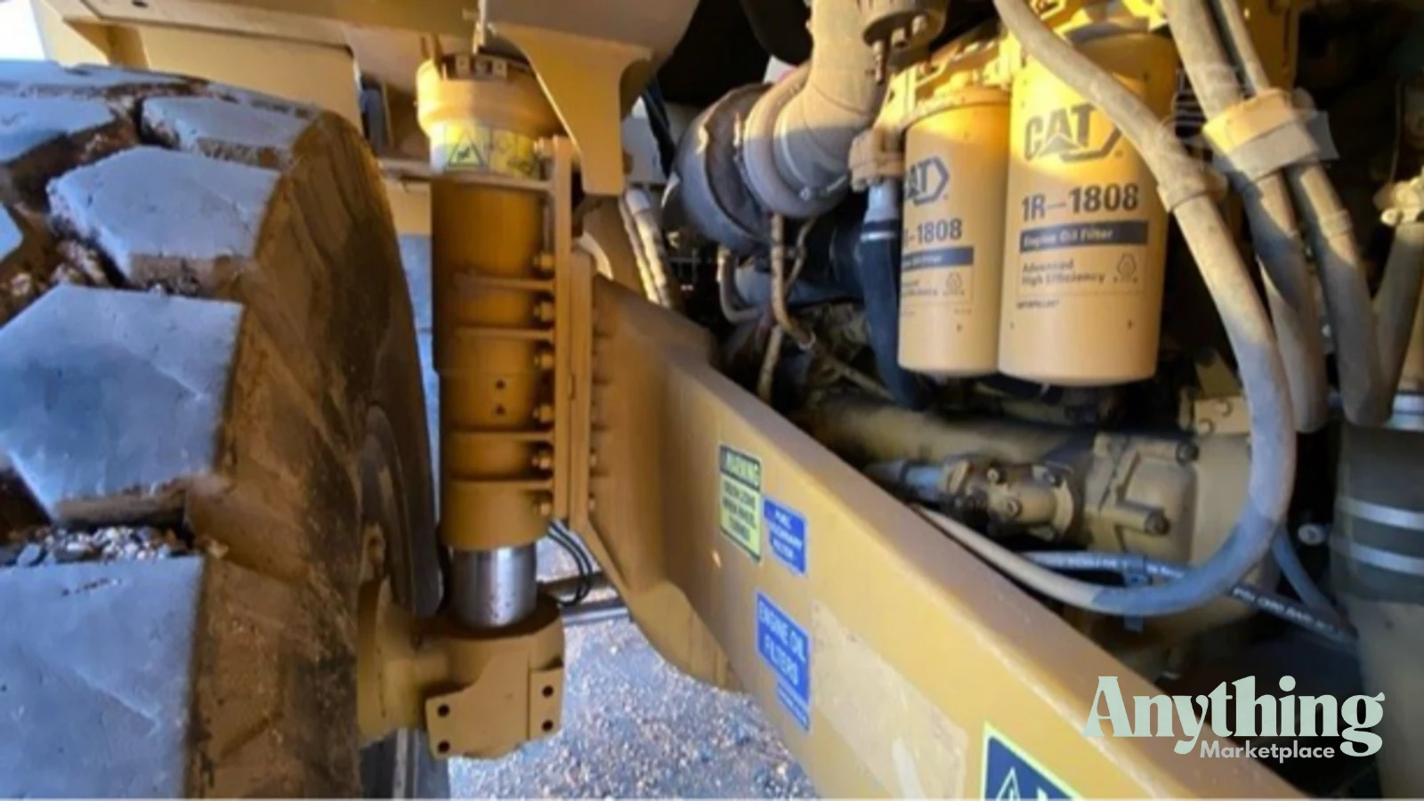 2000 Used Caterpillar 775D Dump Truck