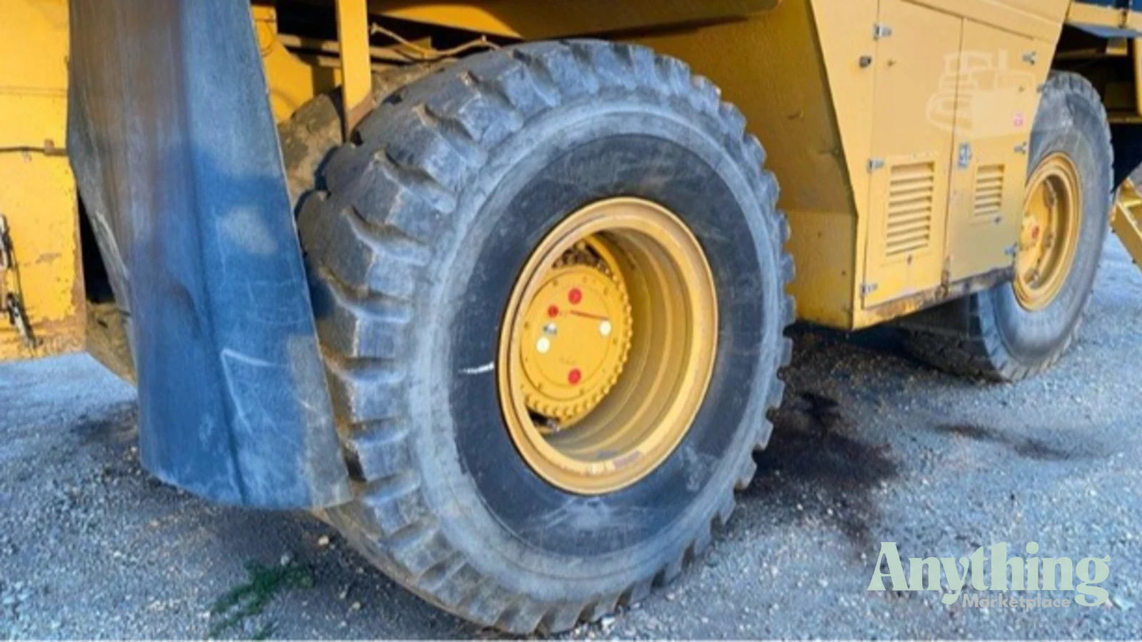 2000 Used Caterpillar 775D Dump Truck