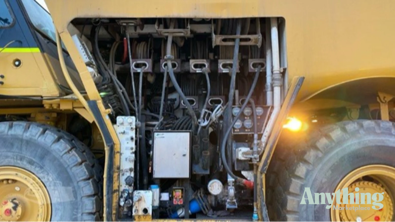 2000 Used Caterpillar 775D Dump Truck