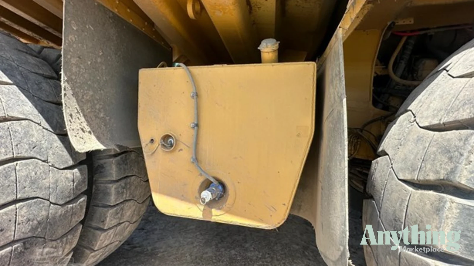 1998 Used Caterpillar 777D Dump Truck