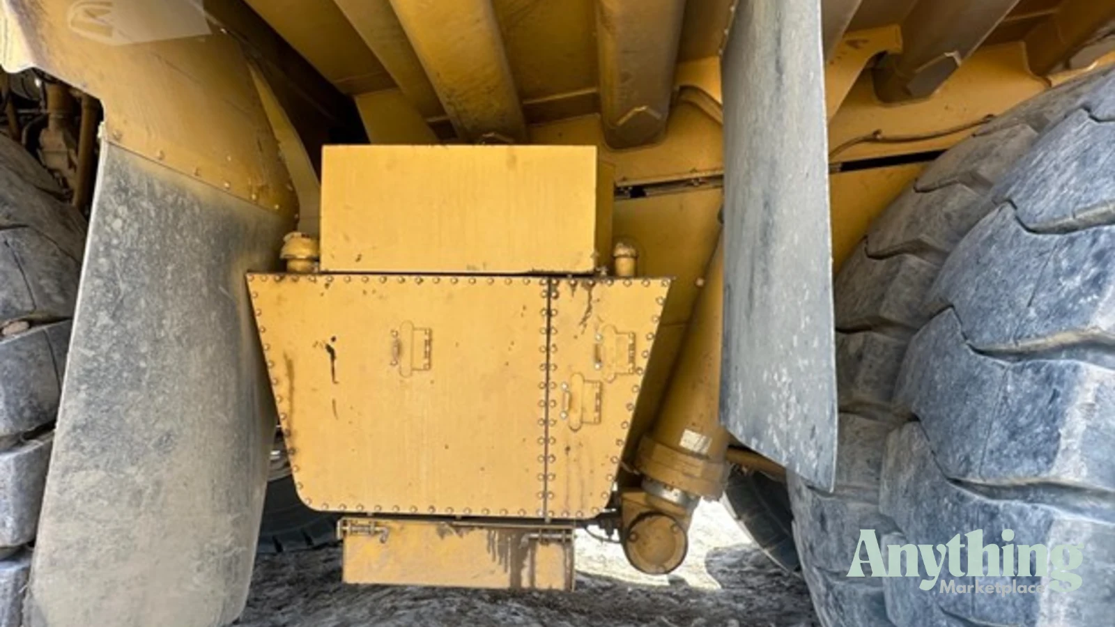 1998 Used Caterpillar 777D Dump Truck