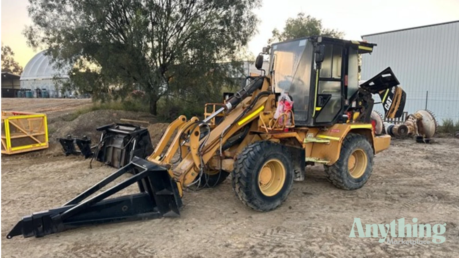 2004 Used Caterpillar 908 Loaders