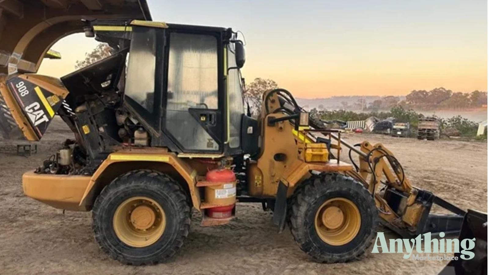 2004 Used Caterpillar 908 Loaders