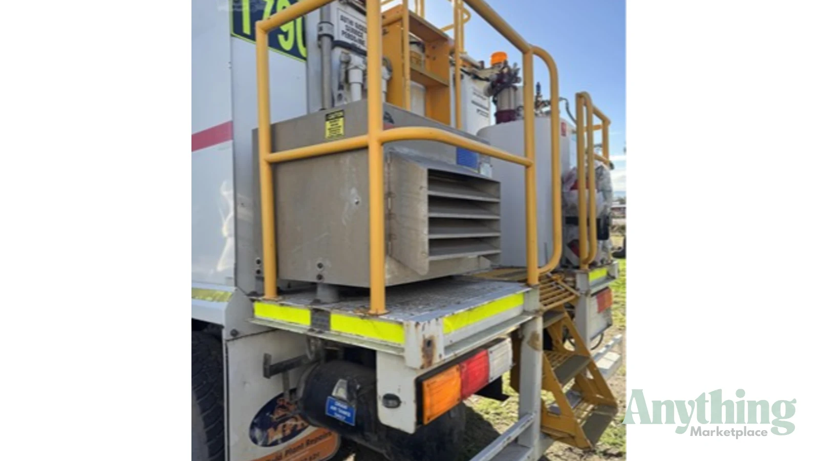 2011 Used Isuzu FVZ1400 Service Truck
