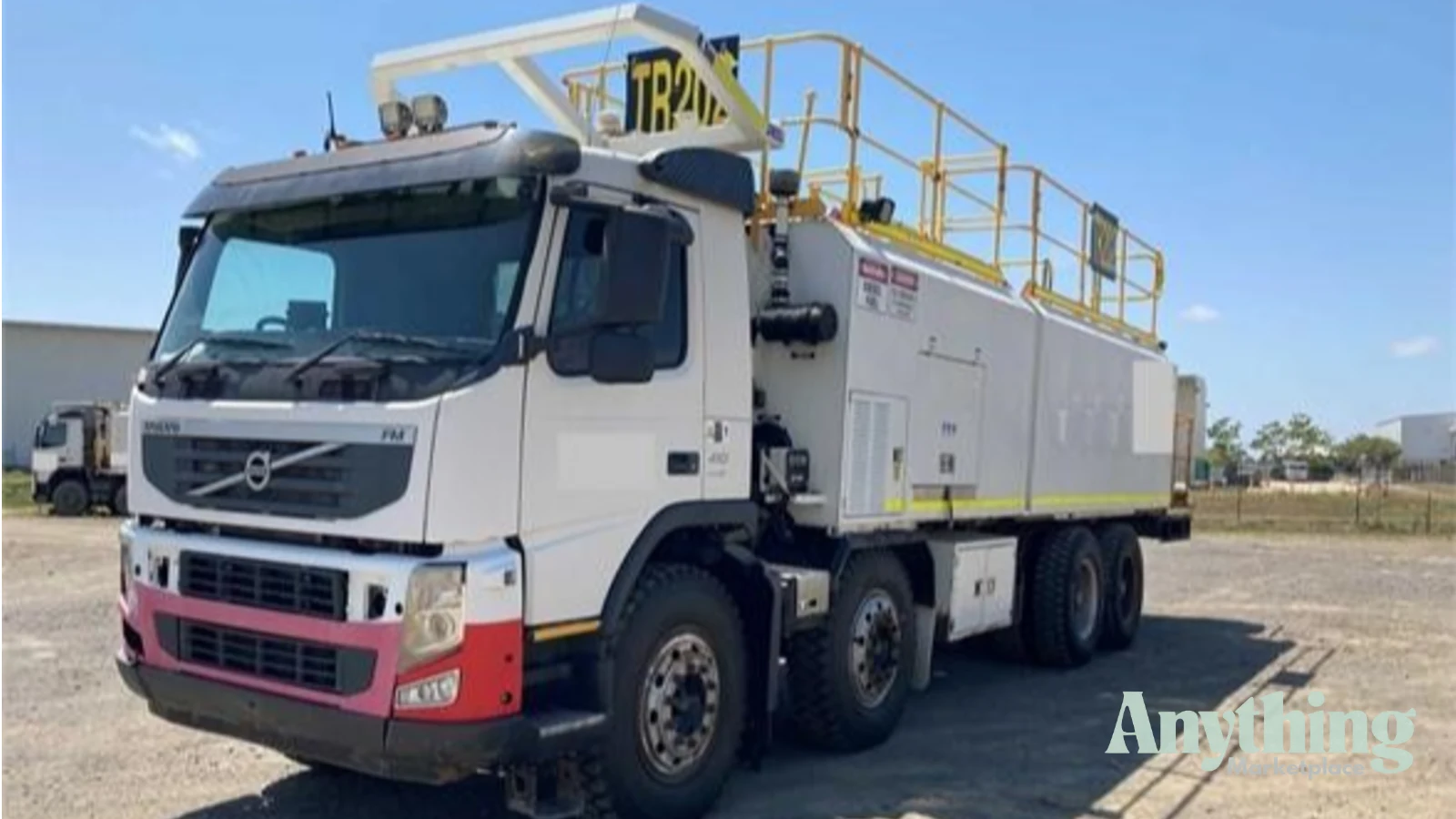 2011 Used VOLVO FM440 Service Truck
