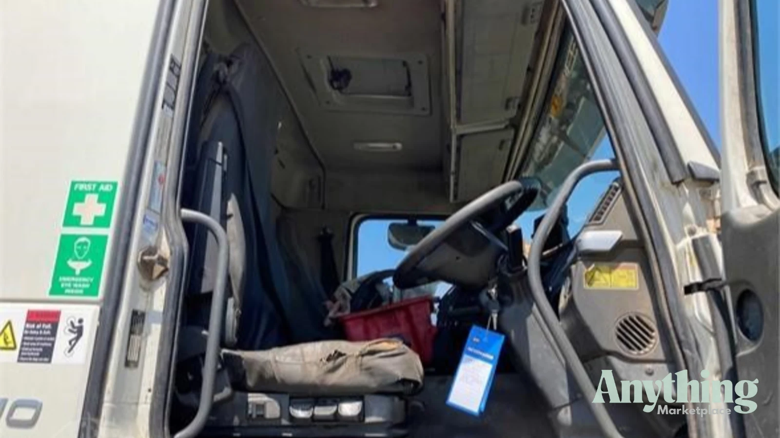 2011 Used VOLVO FM440 Service Truck