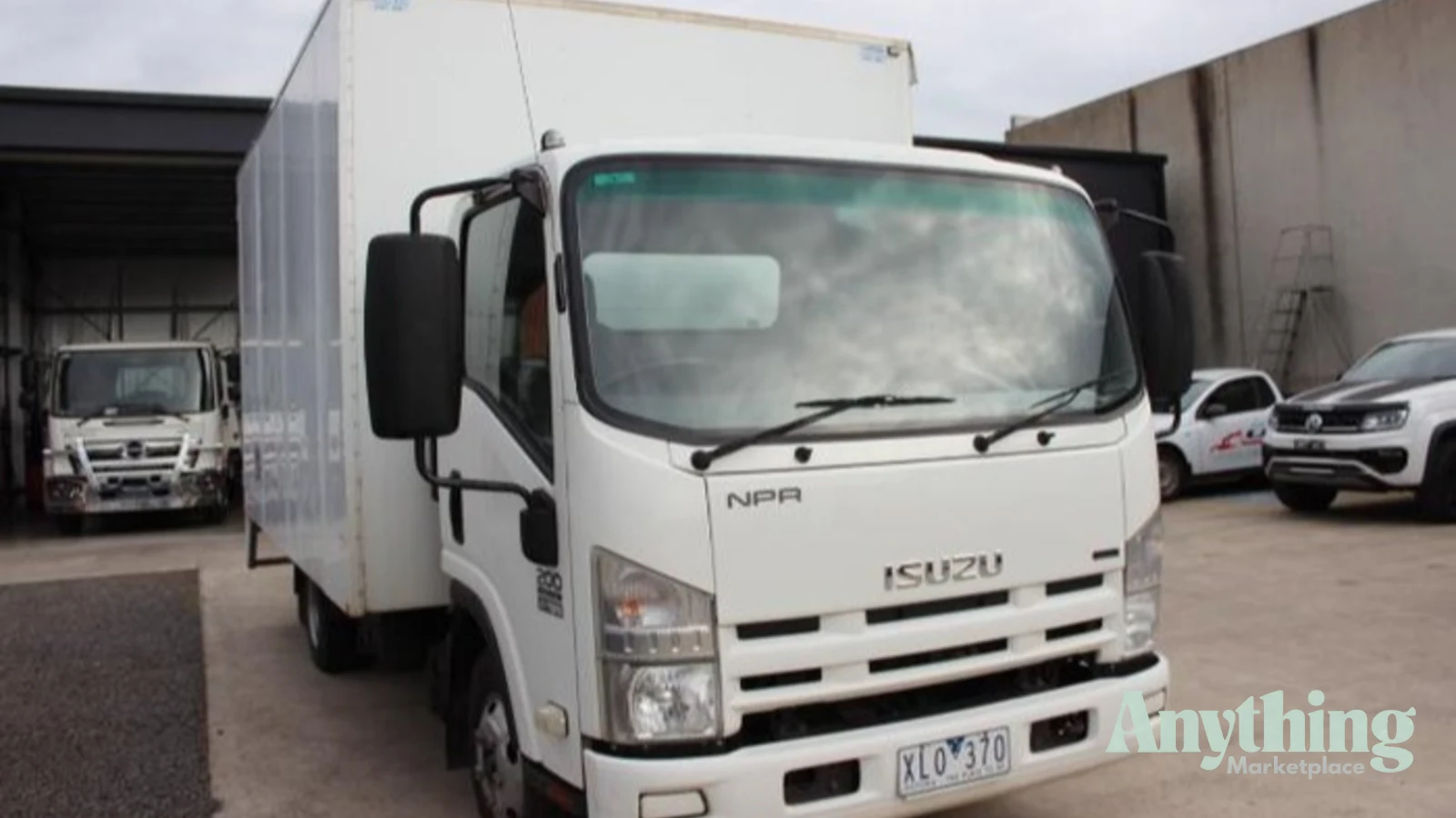 2009 Used Isuzu NPR 200 Curtainsider