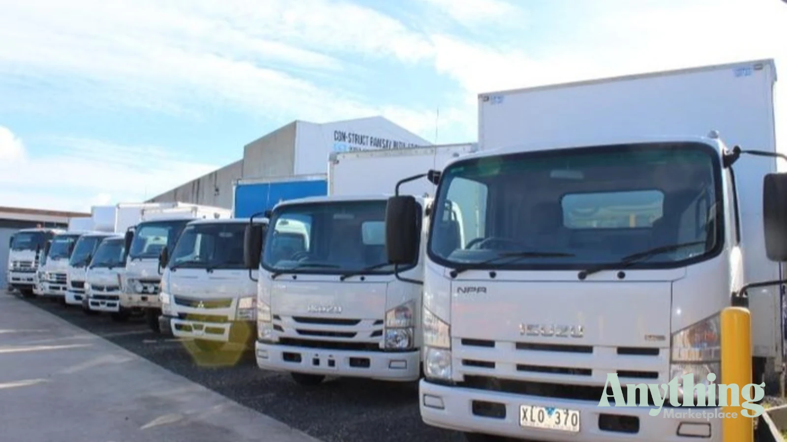 2009 Used Isuzu NPR 200 Curtainsider