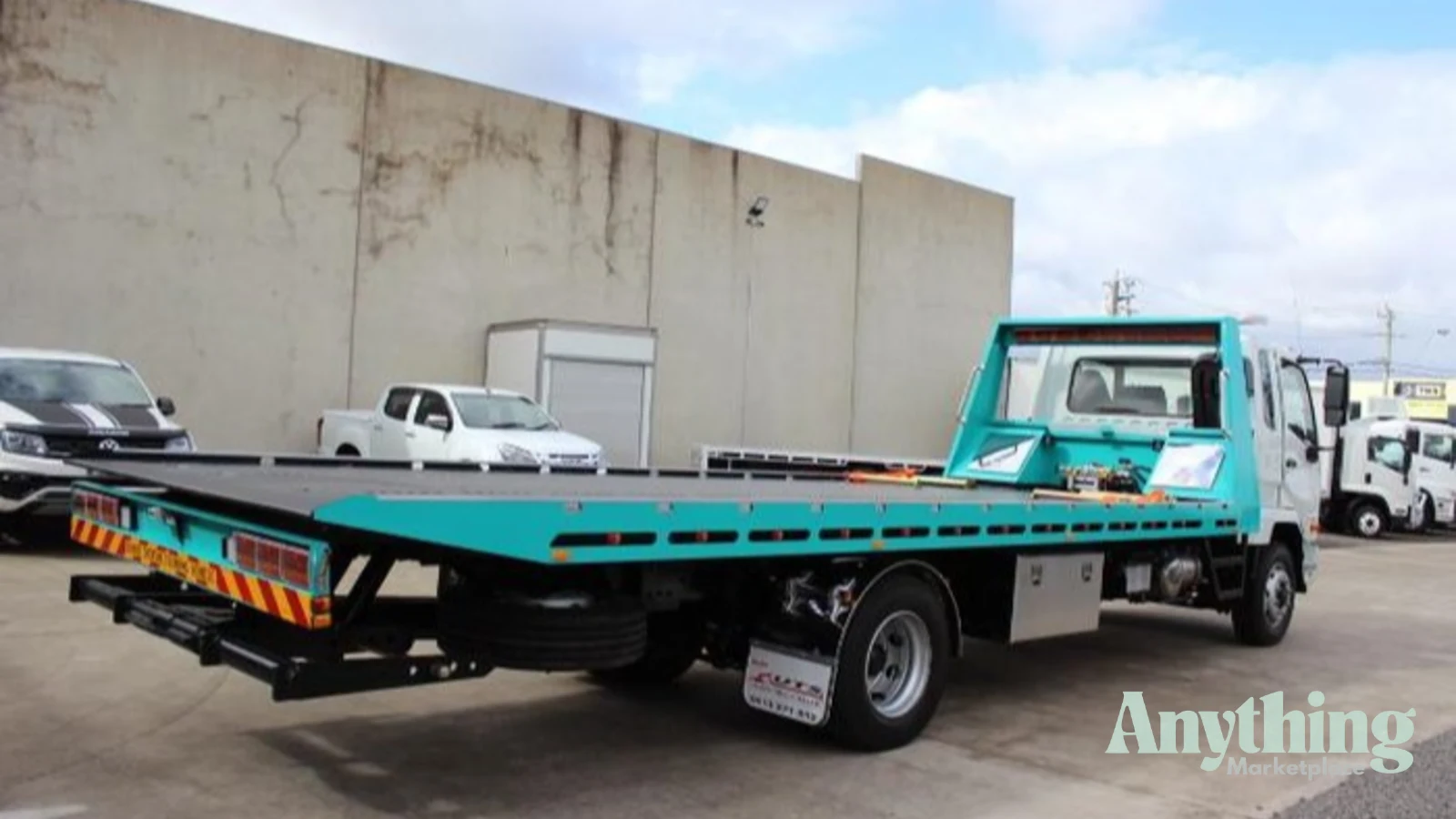 2025 New Fuso FIGHTER 1424 Tow Truck