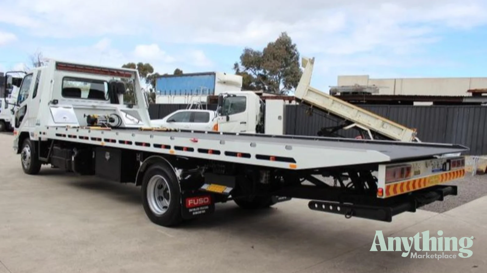 2025 New Fuso FIGHTER 1224 Tow Truck