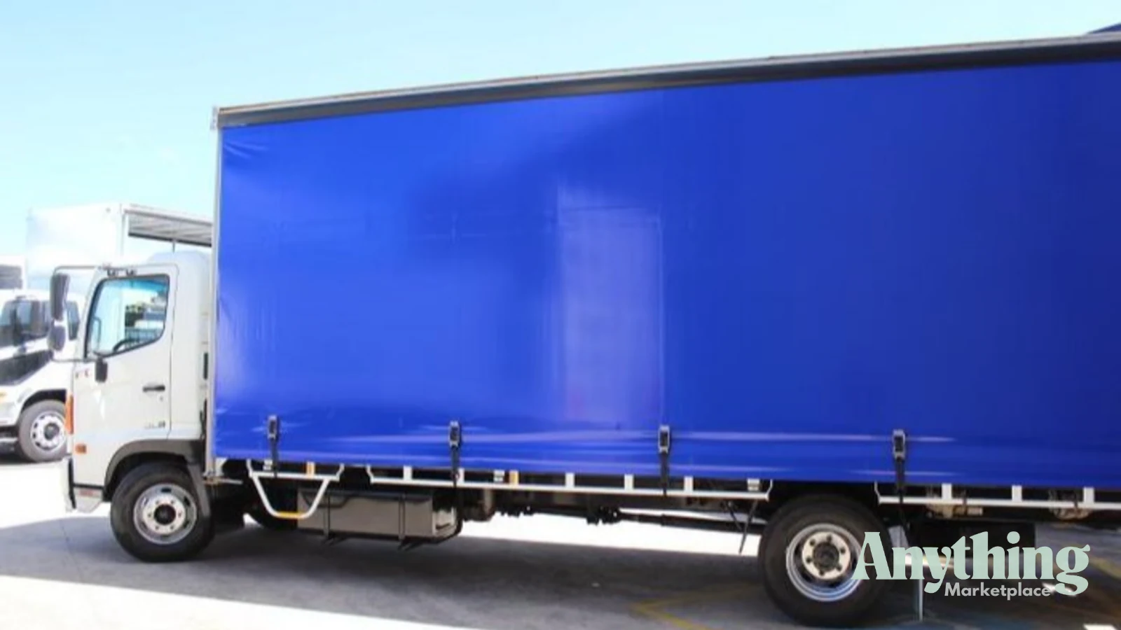 2013 Used Hino 500 Curtainsider