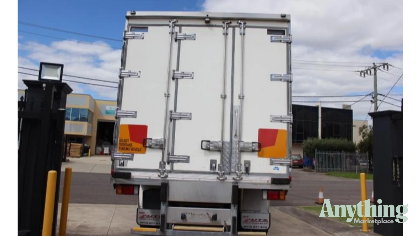2013 Used Isuzu F-Series Refrigerated Truck