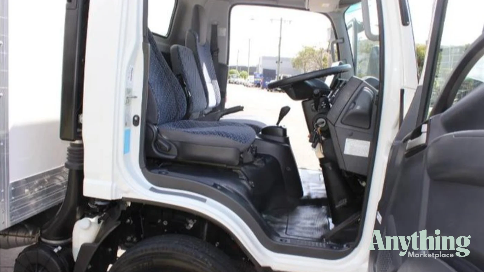 2022 Used Isuzu NNR45-150 Pantech