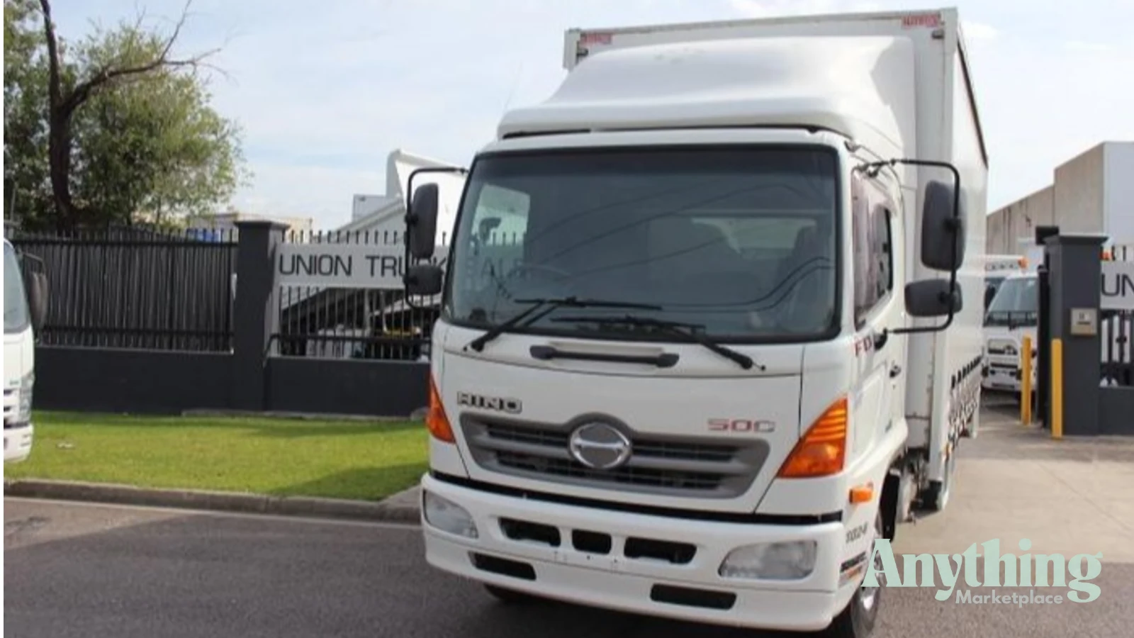 2008 Used Hino 500 Series Curtainsider
