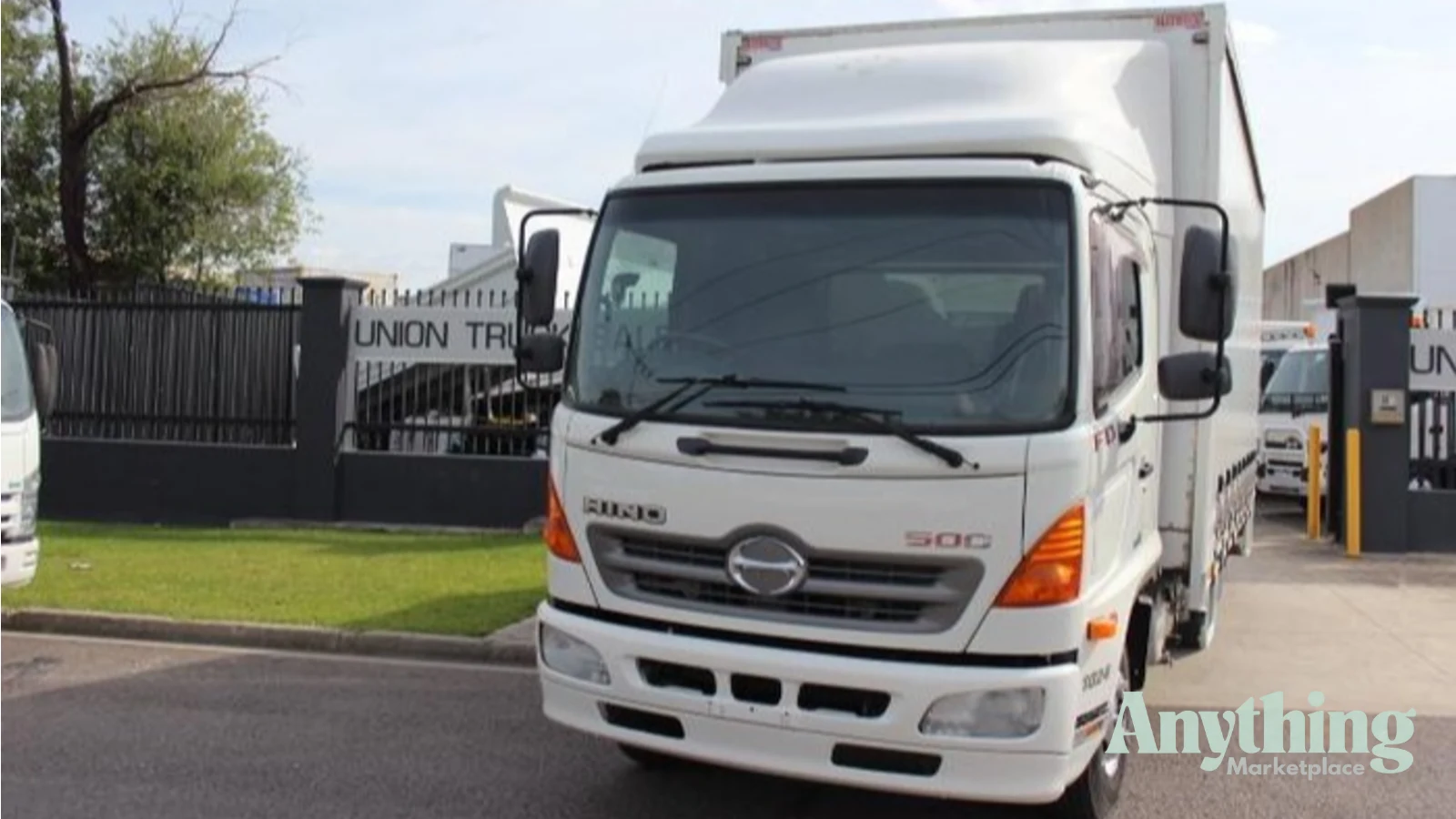 2008 Used Hino 500 Series Curtainsider