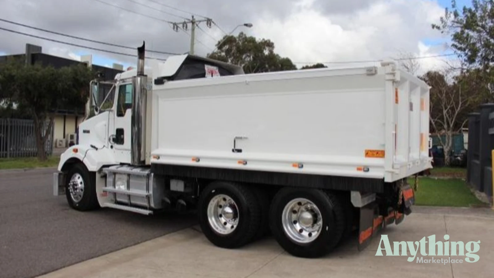 2016 Used Kenworth T400 Tipper