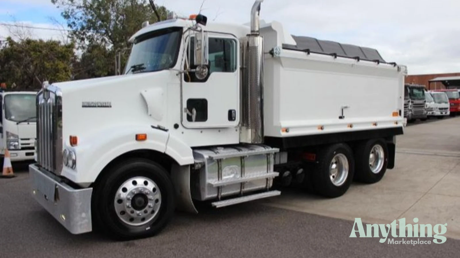 2016 Used Kenworth T400 Tipper