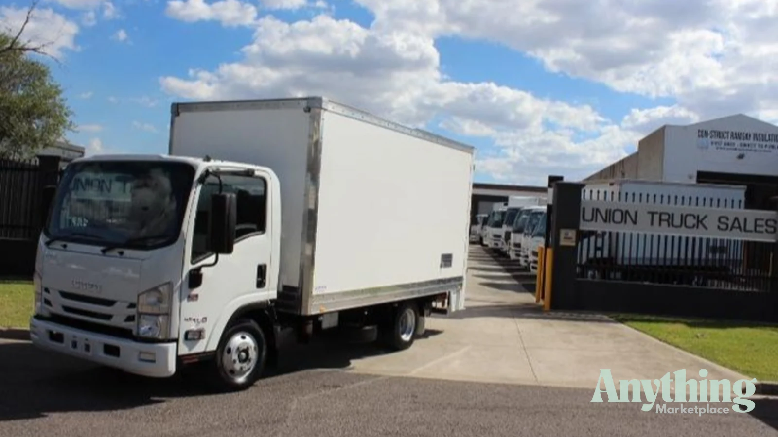 2023 Used Isuzu N-Series Pantech