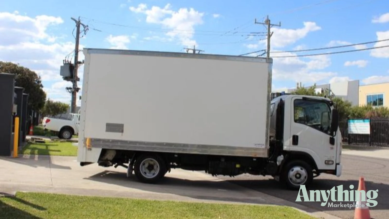 2023 Used Isuzu N-Series Pantech