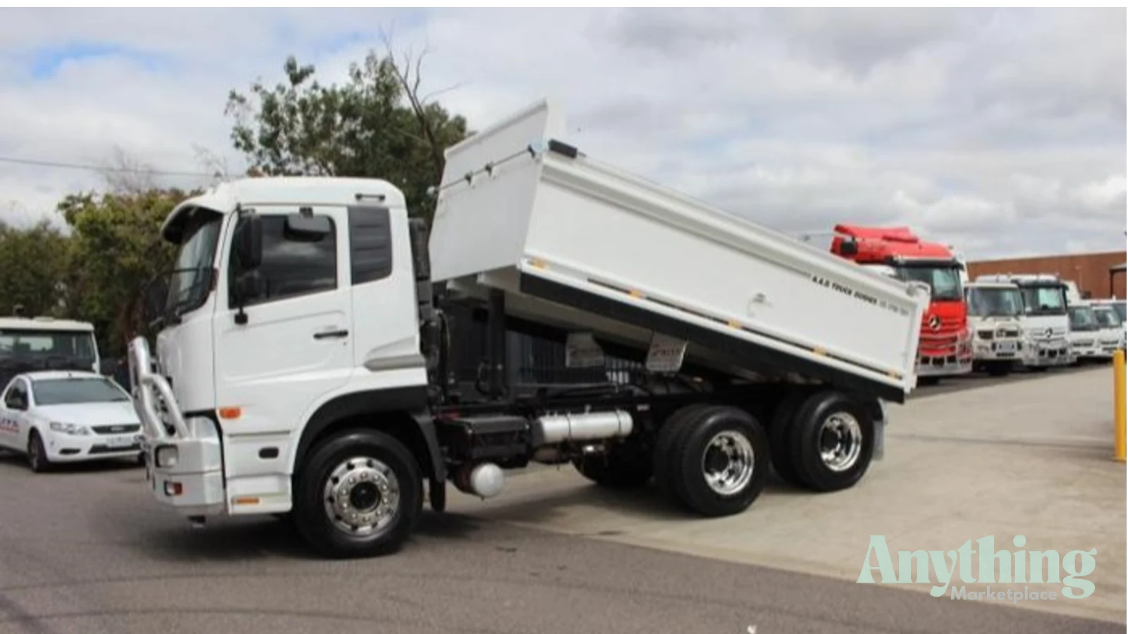 2016 Used UD Quon Tipper