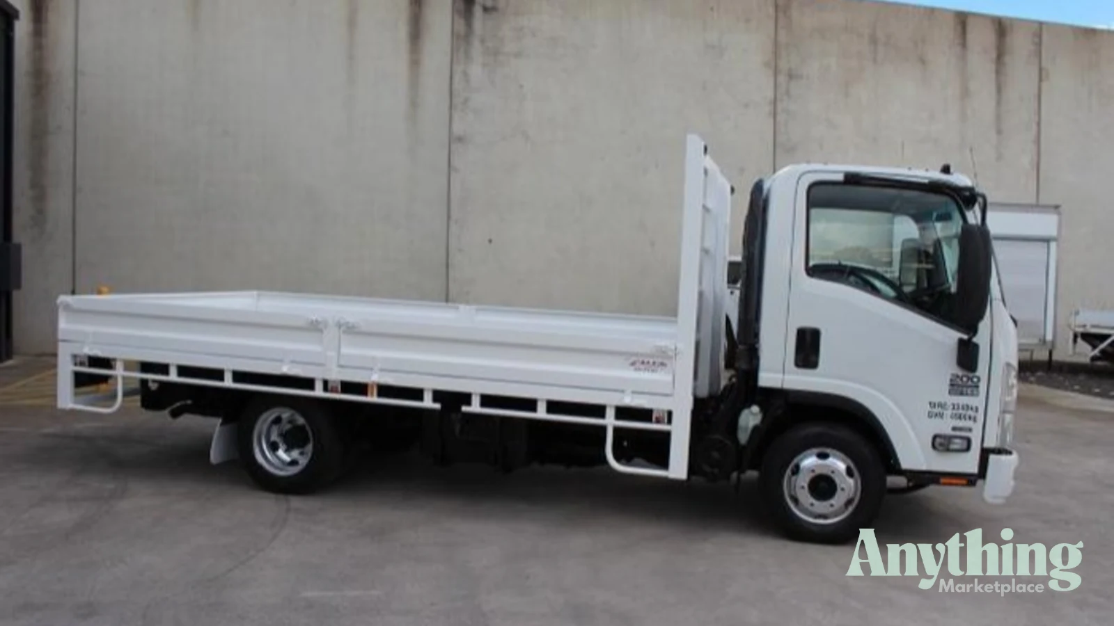 2022 Used Isuzu N-Series Tray Truck