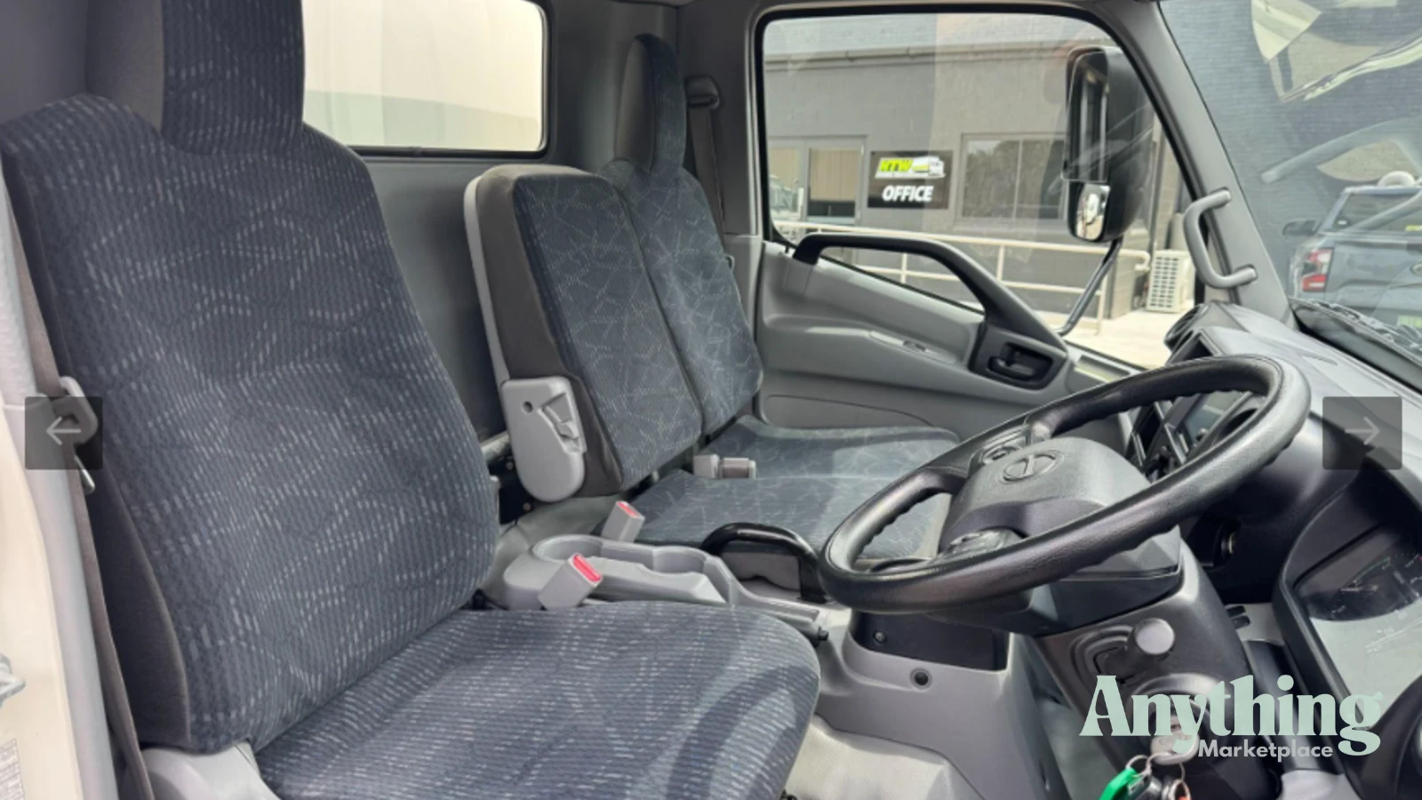 2021 Used Hino 300 Series Pantech