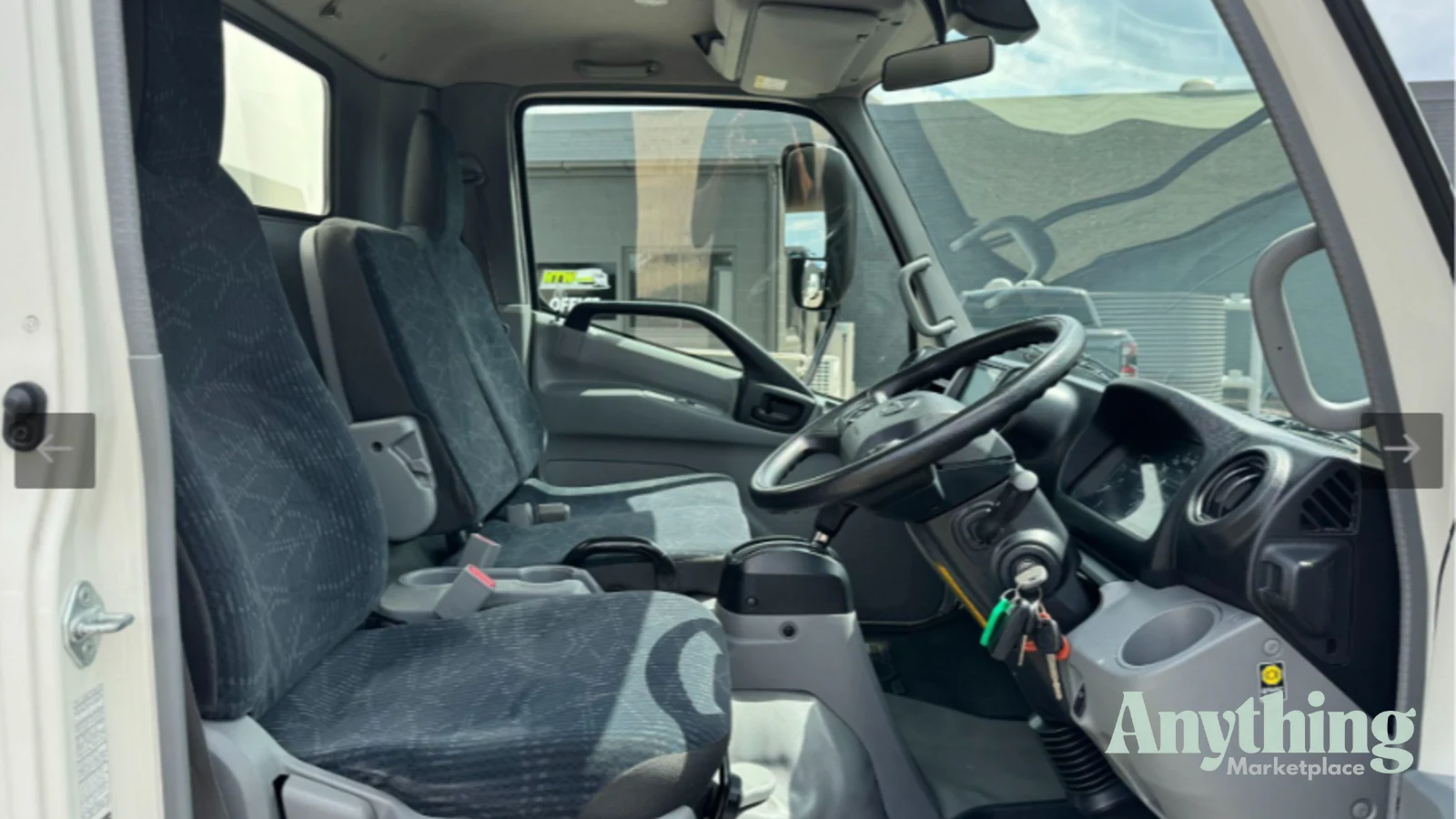 2021 Used Hino 300 Series Pantech