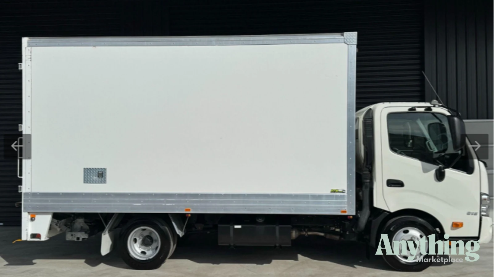 2022 Used Hino 300 Series Pantech