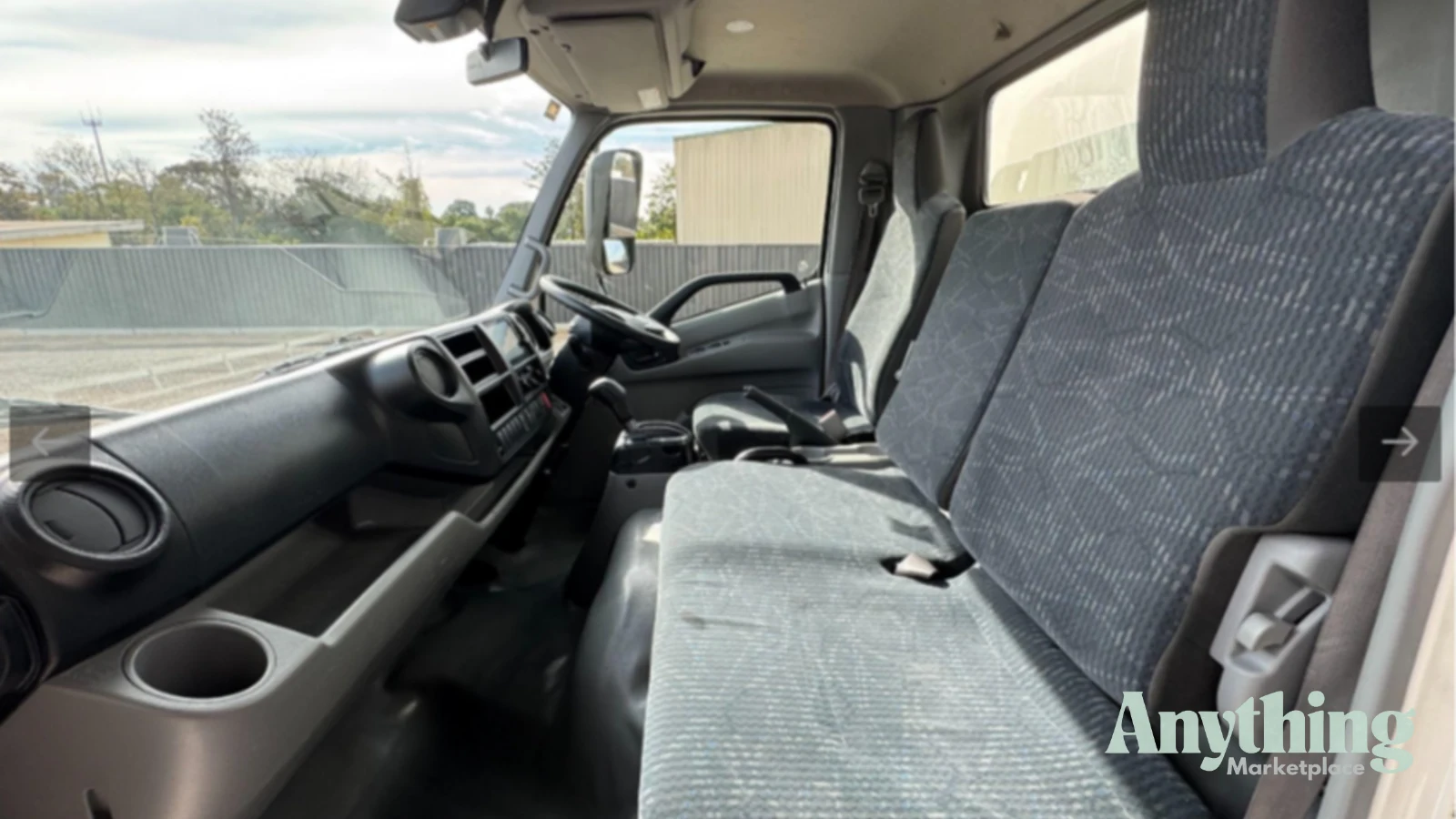 2022 Used Hino 300 Series Pantech