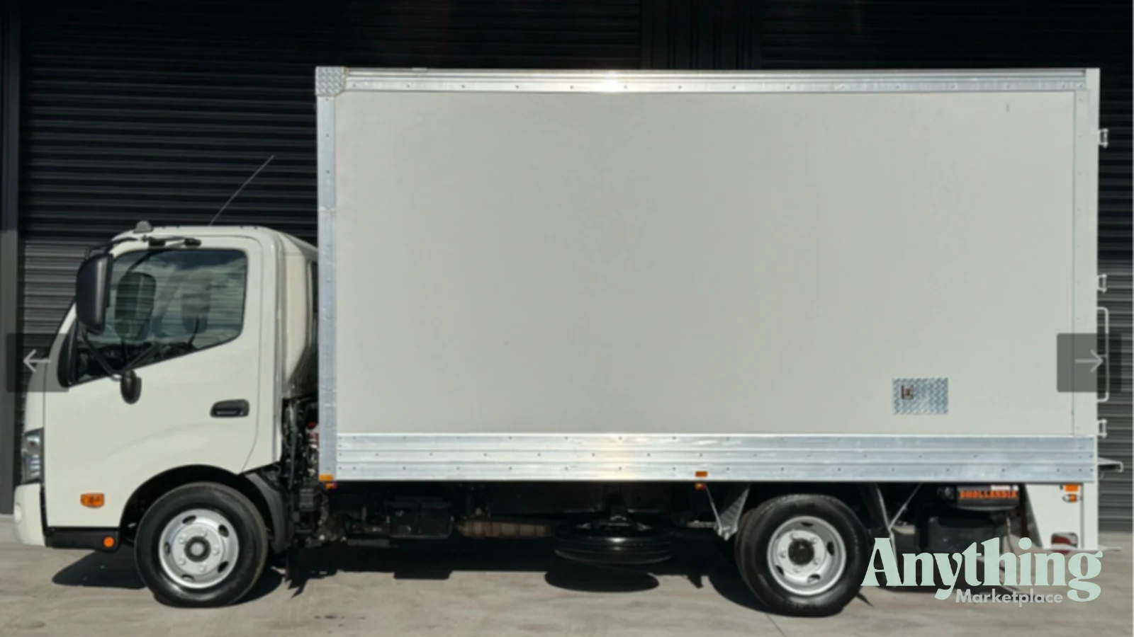 2022 Used Hino 300 Series Pantech