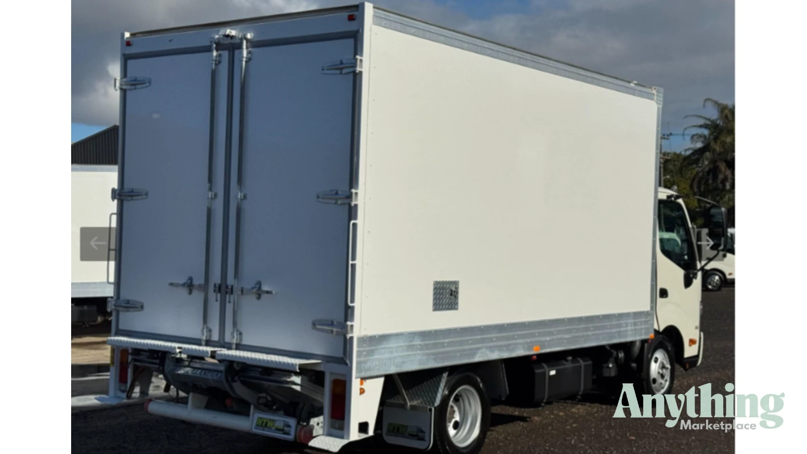 2022 Used Hino 300 Series Pantech