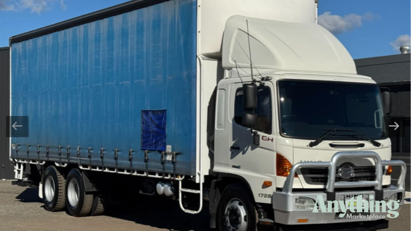 2013 Used Hino 500 Series Curtainsider