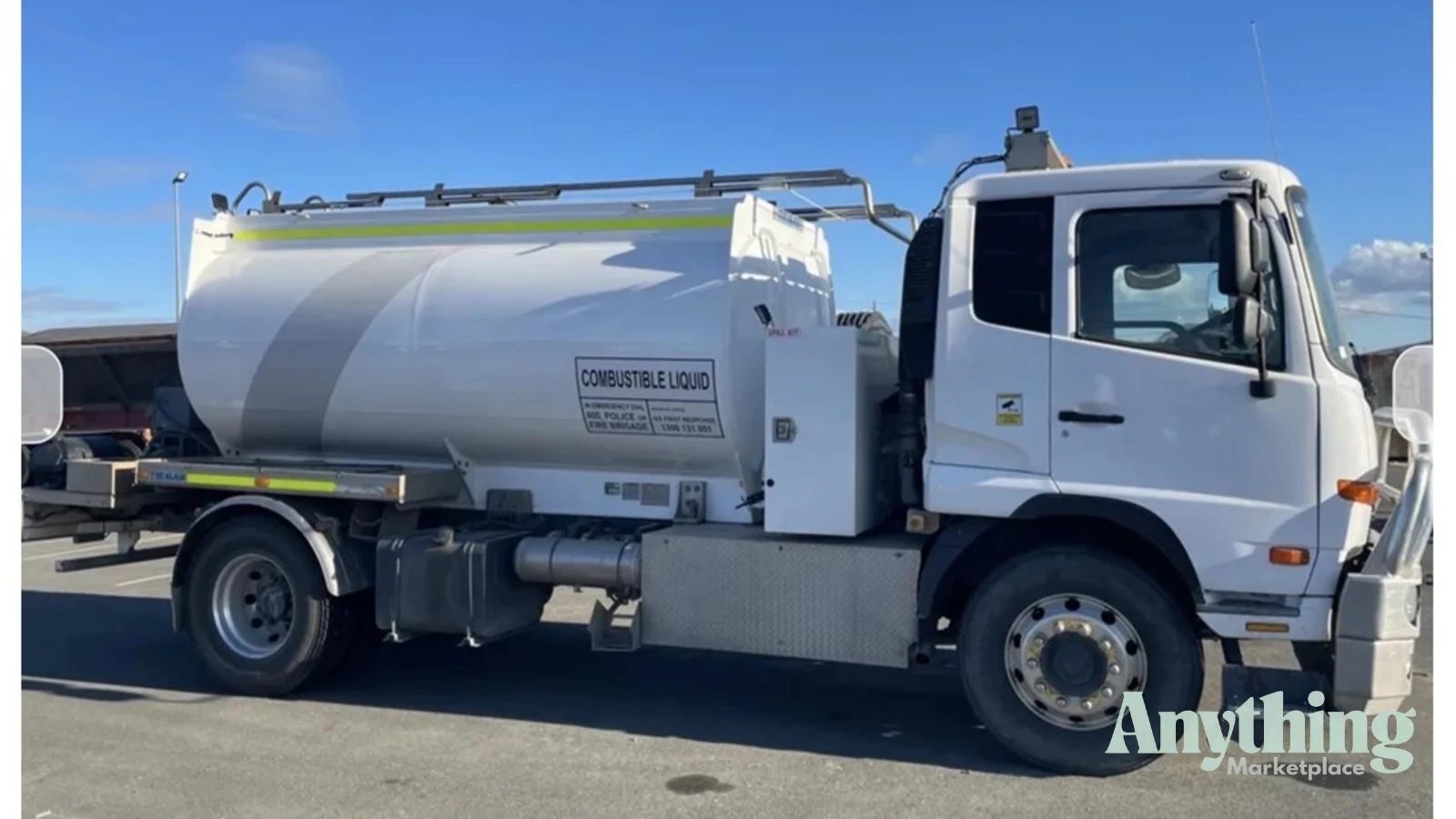 2013 Used UD PKC8E Tanker